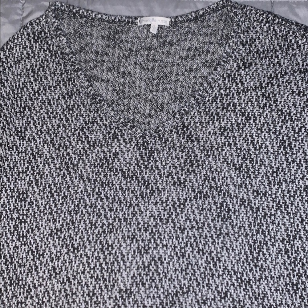 Sweater - Picture 2 of 3